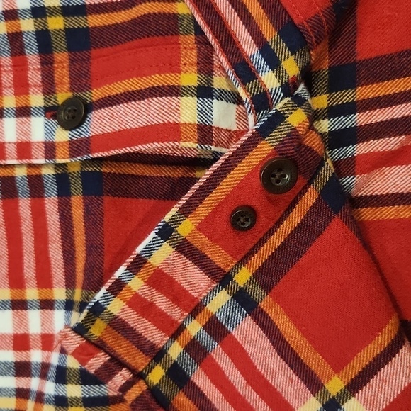 RED Head Brand Co Red Plaid Flannel Button-Up Shirt - Picture 6 of 6